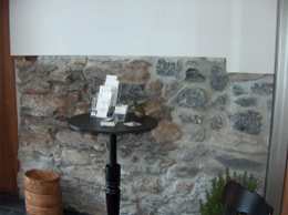 Bruchsteinmauer mit Sumpfkalkm�rtel