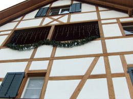 Fachwerk mit biologischer F�llung zur Isolation und W�rmed�mmung